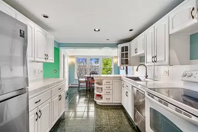 233 Terrace Avenue, East Providence, RI 02915 - Photo 18