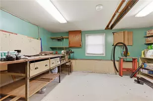 300 Harriet Ln, Cumberland, RI 02864 - Photo 34