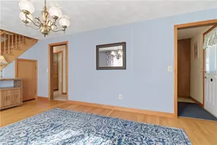 300 Harriet Ln, Cumberland, RI 02864 - Photo 8