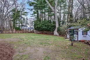 9 Knapton St, Barrington, RI 02806 - Photo 42