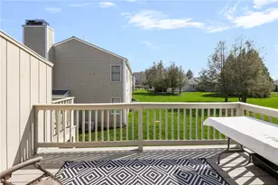 414 North Ln, Bristol, RI 02809 - Photo 8