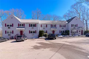 9 Apache Dr, Westerly, RI 02891 - Photo 2