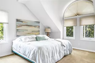 40 Oak Grove St, Warwick, RI 02818 - Photo 22