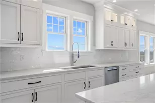 2 Sedge Ct, Narragansett, RI 02882 - Photo 14