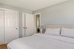 23 Birch St, Portsmouth, RI 02871 - Photo 16