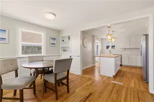 23 Birch St, Portsmouth, RI 02871 - Photo 6