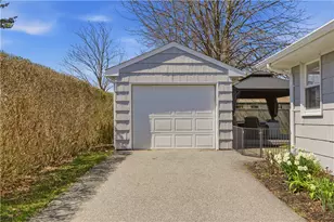 23 Birch St, Portsmouth, RI 02871 - Photo 42