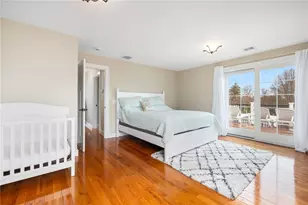81 S Pier Rd, Narragansett, RI 02882 - Photo 26