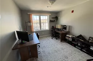9 Gray Coach Ln, Cranston, RI 02921 - Photo 12