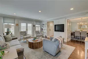 110 Lake View Rd, Cranston, RI 02920 - Photo 6