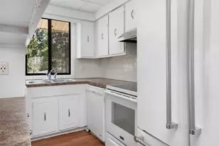 47 Kingsland Ct, Charlestown, RI 02813 - Photo 18