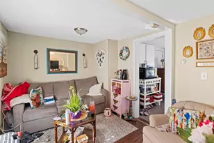 1692 Main St, West Warwick, RI 02893 - Photo 16