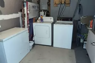 2484 Hartford Ave, Johnston, RI 02919 - Photo 38
