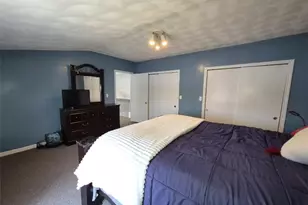 2484 Hartford Ave, Johnston, RI 02919 - Photo 30