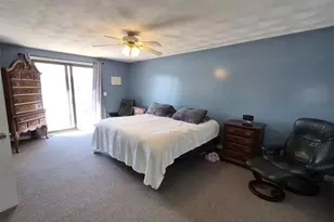 2484 Hartford Ave, Johnston, RI 02919 - Photo 20