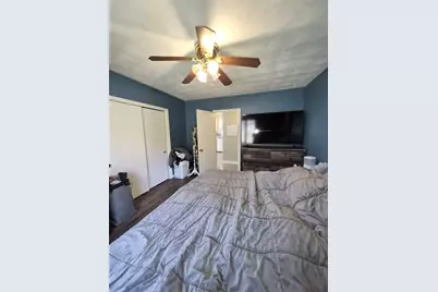 2484 Hartford Avenue, Johnston, RI 02919 - Photo 16