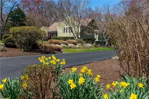 454 N Quidnessett Rd Rd, North Kingstown, RI 02852 - Photo 2