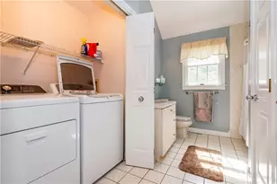 454 N Quidnessett Rd Rd, North Kingstown, RI 02852 - Photo 14