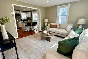 143 River Vue Ave, Warwick, RI 02889 - Photo 2