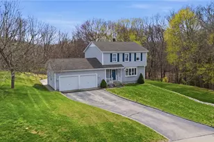 25 Robin Way, Westerly, RI 02891 - Photo 2