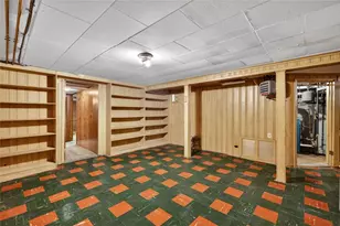 2338 Cranston St, Cranston, RI 02920 - Photo 26