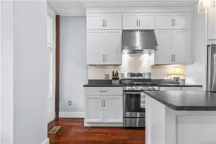 44 Bradford St, Bristol, RI 02809 - Photo 12