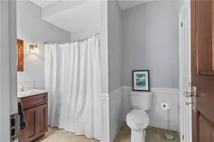 44 Bradford St, Bristol, RI 02809 - Photo 32