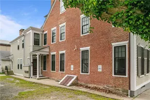 44 Bradford St, Bristol, RI 02809 - Photo 34