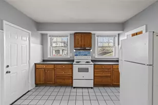 16 Maplehurst Ave, Providence, RI 02908 - Photo 14