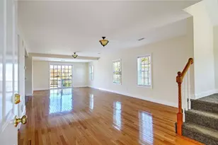31 Garfield Ave, Bristol, RI 02809 - Photo 24