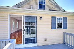 31 Garfield Ave, Bristol, RI 02809 - Photo 12