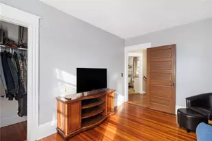 156 Putnam St, East Providence, RI 02914 - Photo 30