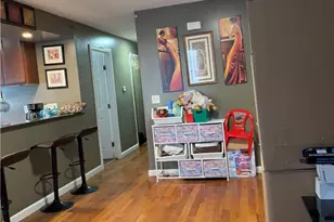 162 SE Eastwood Ave, Providence, RI 02909 - Photo 8