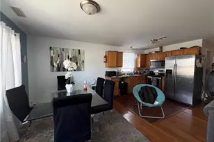 162 SE Eastwood Ave, Providence, RI 02909 - Photo 20