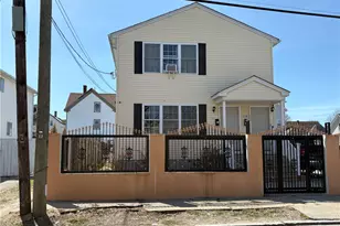 162 SE Eastwood Ave, Providence, RI 02909 - Photo 2