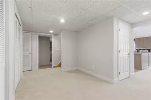 46 Timberland Dr, Lincoln, RI 02865 - Photo 46