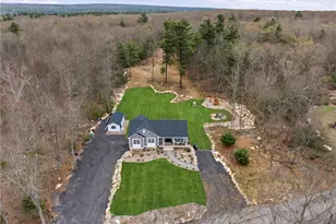 380 Ledge Rd, Coventry, RI 02816 - Photo 6