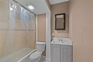 752 Social St, Woonsocket, RI 02895 - Photo 14