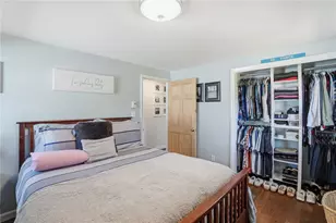17 Gloucester St, Warwick, RI 02886 - Photo 26