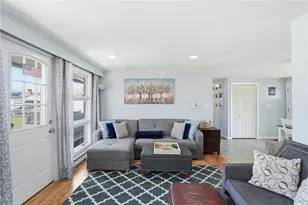 17 Gloucester St, Warwick, RI 02886 - Photo 18