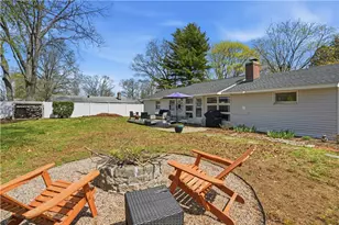 17 Gloucester St, Warwick, RI 02886 - Photo 34