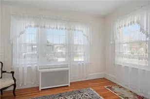 122 Caporal St, Cranston, RI 02910 - Photo 8