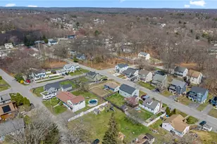 34 Massachusetts Ave, Cumberland, RI 02864 - Photo 26