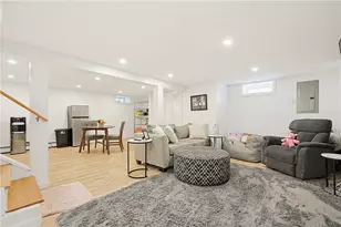 34 Massachusetts Ave, Cumberland, RI 02864 - Photo 16
