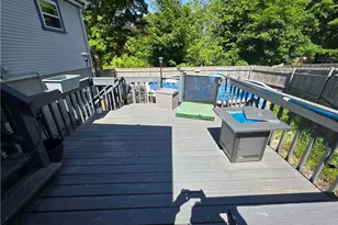 1 Hopkins Ct, Coventry, RI 02816 - Photo 8