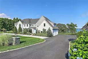 105 Heidi Dr, Portsmouth, RI 02871 - Photo 2