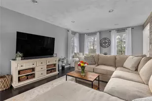 14 Canton Ct, Cranston, RI 02921 - Photo 20