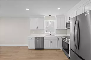 804 Douglas Ave, Providence, RI 02908 - Photo 22