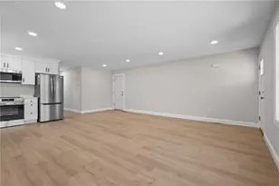 804 Douglas Ave, Providence, RI 02908 - Photo 8