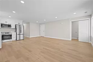 804 Douglas Ave, Providence, RI 02908 - Photo 26